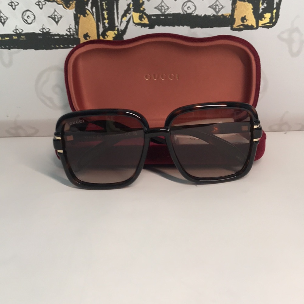 New Authentic Gucci Tortoise Square Sunglasses GG1066S 002 - Picture 13 of 14